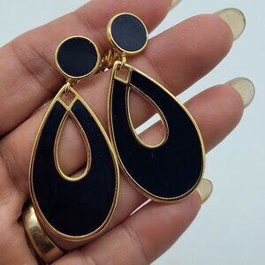 Vintage Monet Gold Tone & Navy Blue Teardrop Clip On Earrings Drop Dangle